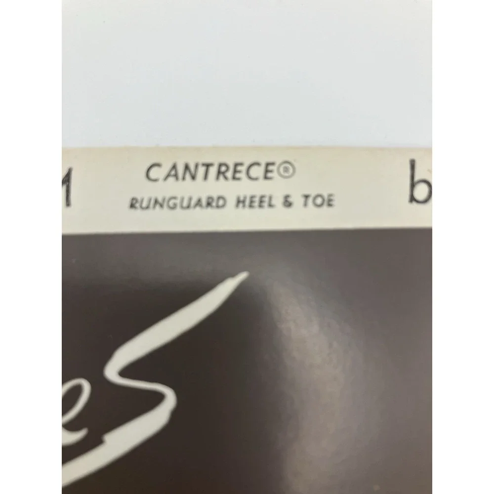 Vtg Hanes 215 8.5-9.5M Barely There Seamless Nylon Stockings Cantrece‎ Runguard
